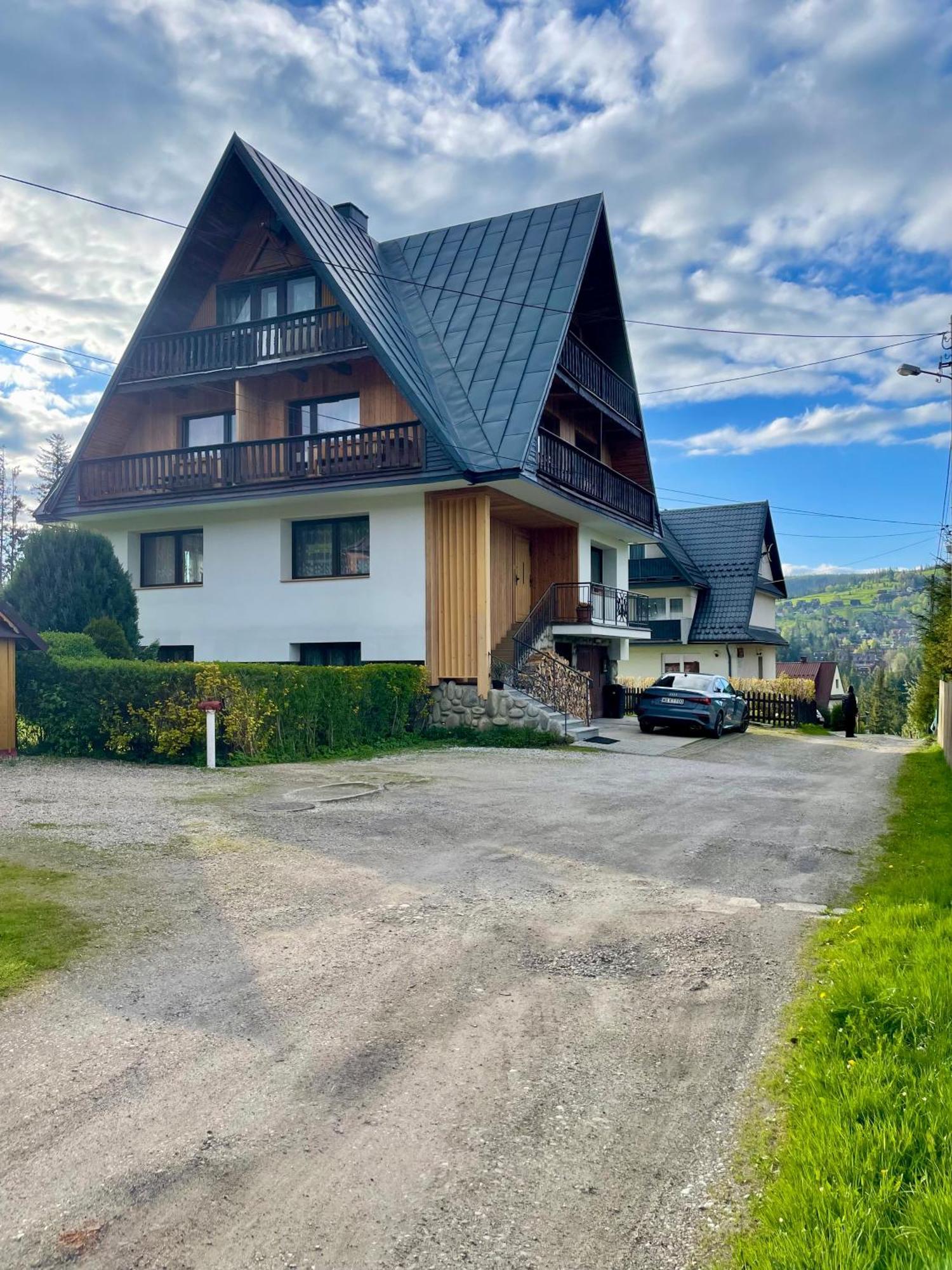 Z Giewontem W Tle Apart&Room Zakopane Kültér fotó